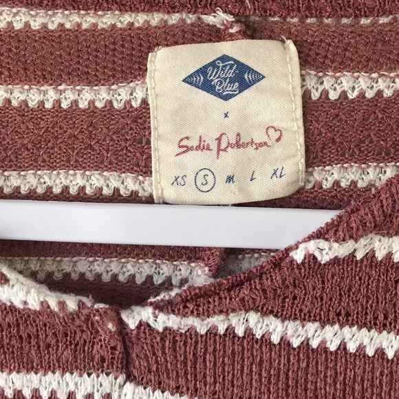 Wild Blue-Sodie Robertson Crop Top - Picture 3 of 6